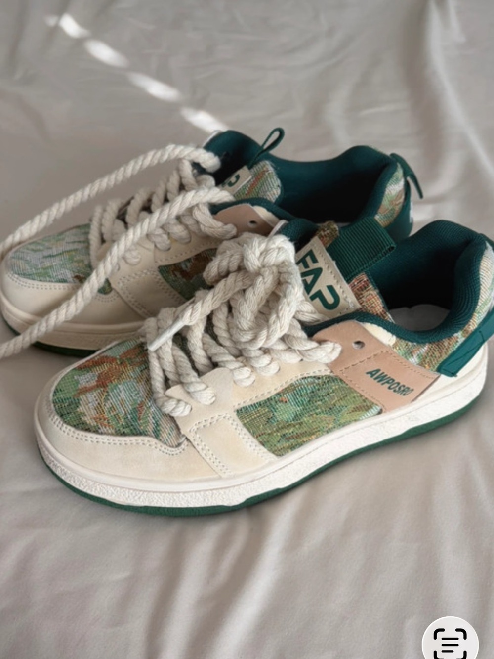 FAP Awposac Women’s 5.5 White and Green Brocade Sneakers